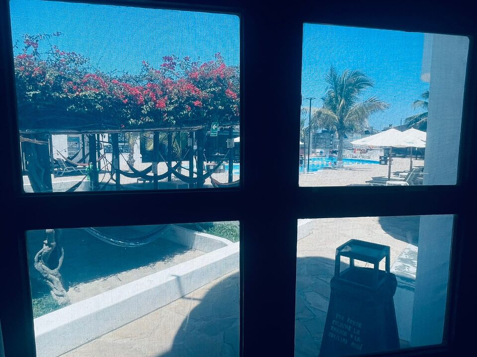 Habitación séxtuple con vista a piscina y jardín